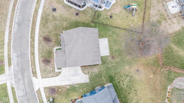 1065 Coral Springs Drive, Cicero, IN 46034