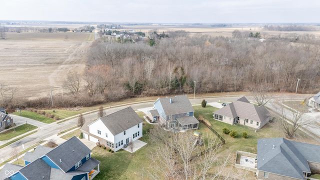 1065 Coral Springs Drive, Cicero, IN 46034