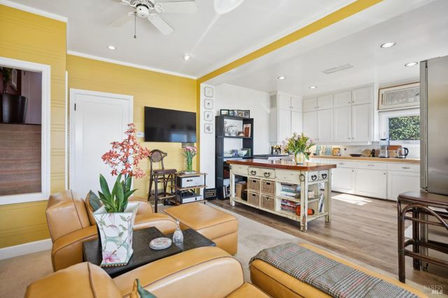 2350 Paradise Dr, Tiburon, CA 94920