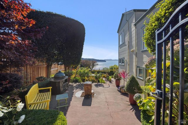 2350 Paradise Dr, Tiburon, CA 94920