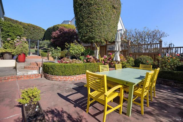 2350 Paradise Dr, Tiburon, CA 94920