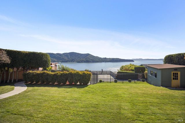 2350 Paradise Dr, Tiburon, CA 94920