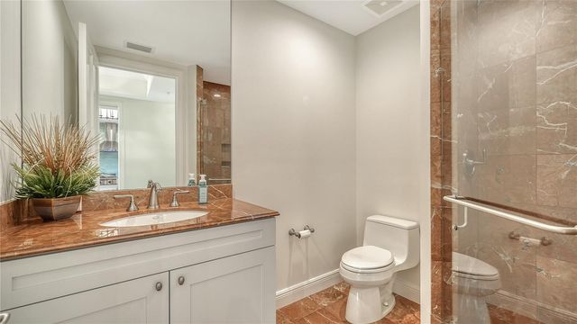 1300 BENJAMIN FRANKLIN DRIVE 303, Sarasota, FL 34236