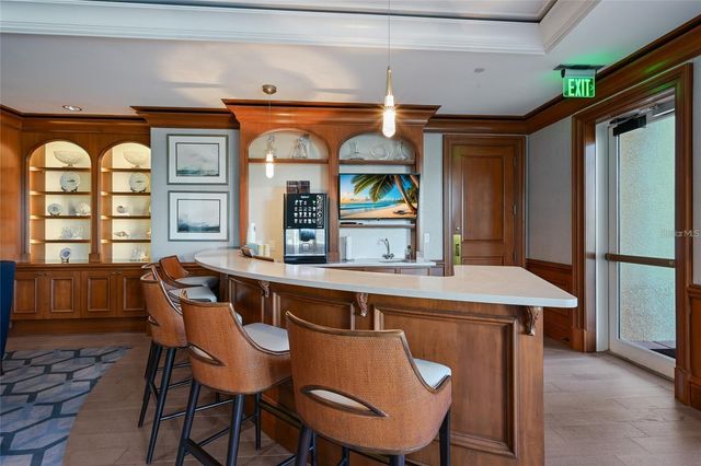 1300 BENJAMIN FRANKLIN DRIVE 303, Sarasota, FL 34236