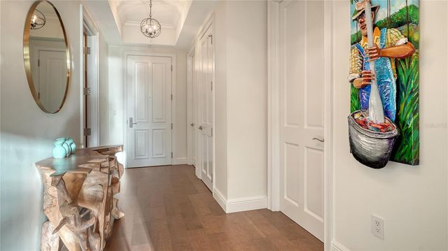 1300 BENJAMIN FRANKLIN DRIVE 303, Sarasota, FL 34236