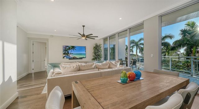 1300 BENJAMIN FRANKLIN DRIVE 303, Sarasota, FL 34236