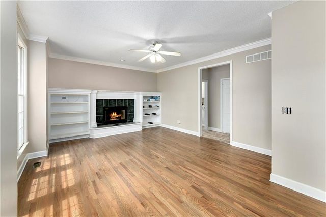 13981 W 120 Street, Olathe, KS 66062