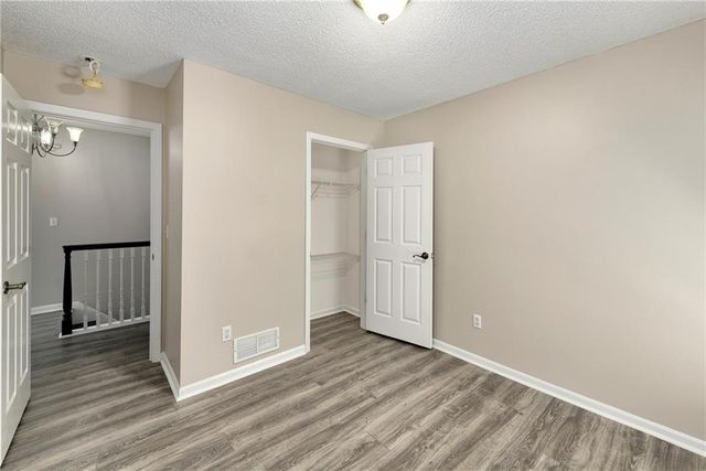 13981 W 120 Street, Olathe, KS 66062