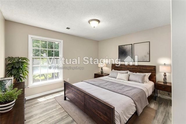 13981 W 120 Street, Olathe, KS 66062