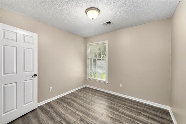 13981 W 120 Street, Olathe, KS 66062