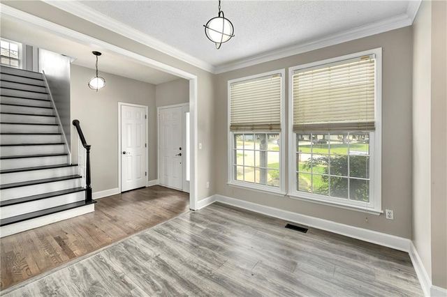 13981 W 120 Street, Olathe, KS 66062