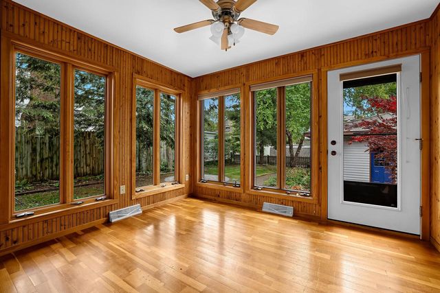 138 17th PLACE S, La Crosse, WI 54601