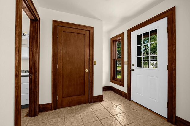 138 17th PLACE S, La Crosse, WI 54601