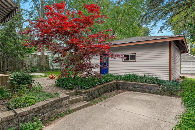 138 17th PLACE S, La Crosse, WI 54601