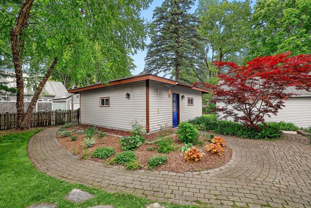 138 17th PLACE S, La Crosse, WI 54601
