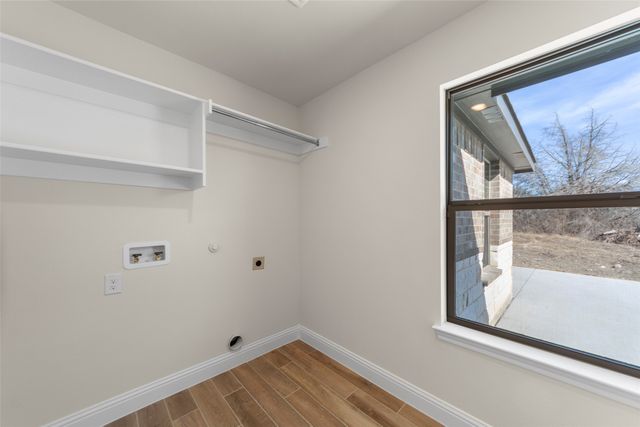 106 E SOUTHBROOK Drive, Glenn Heights, TX 75154