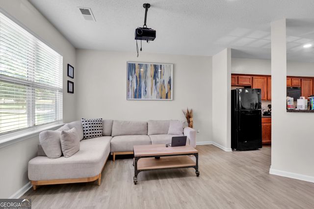 2039 Bayrose Circle, Atlanta, GA 30344