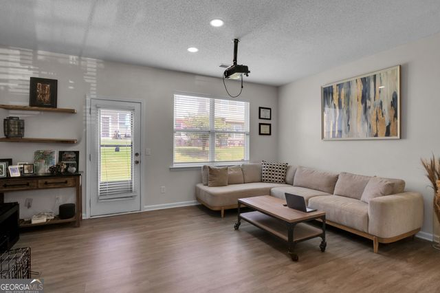 2039 Bayrose Circle, Atlanta, GA 30344