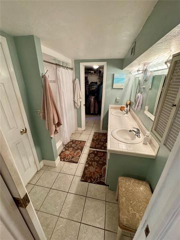 11816 SE COUNTY ROAD 234, Micanopy, FL 32667