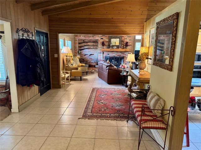 11816 SE COUNTY ROAD 234, Micanopy, FL 32667