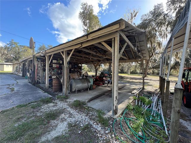 11816 SE COUNTY ROAD 234, Micanopy, FL 32667