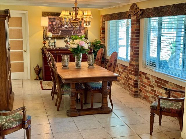 11816 SE COUNTY ROAD 234, Micanopy, FL 32667