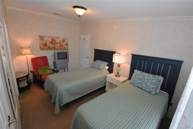 11816 SE COUNTY ROAD 234, Micanopy, FL 32667