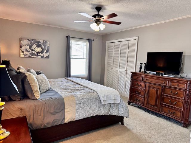 306 Tanglewood Drive, Russellville, AR 72801