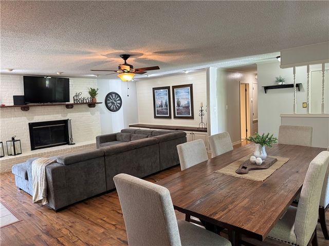 306 Tanglewood Drive, Russellville, AR 72801