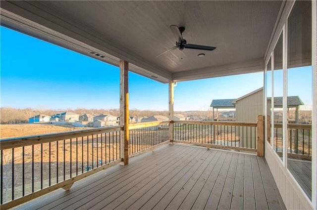 1317 N Holland Court, Independence, MO 64056