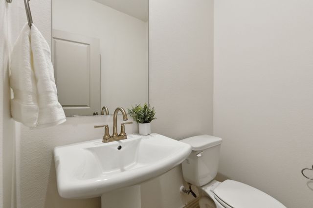 637 4th Street, Argyle, TX 76226