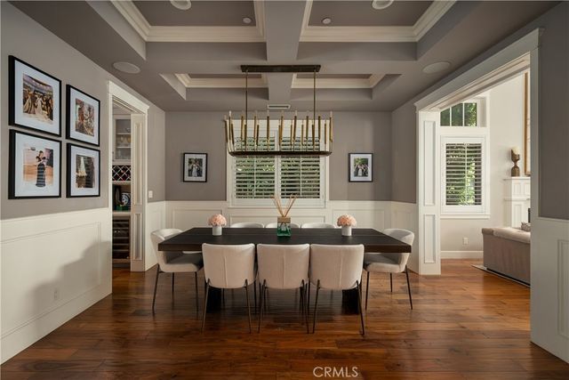 4330 Bellaire, Studio City, CA 91604