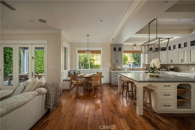 4330 Bellaire, Studio City, CA 91604