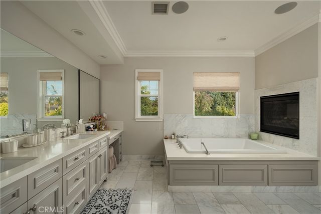 4330 Bellaire, Studio City, CA 91604