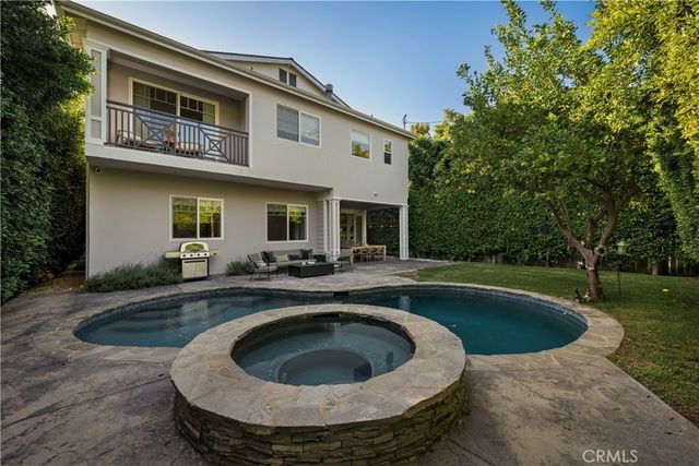 4330 Bellaire, Studio City, CA 91604