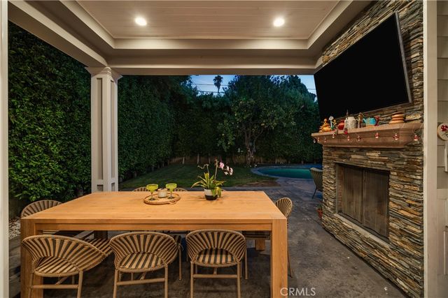 4330 Bellaire, Studio City, CA 91604
