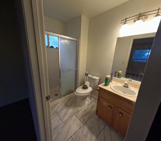 2121 2121 Apricot Ct, Pittsburg, CA 94565