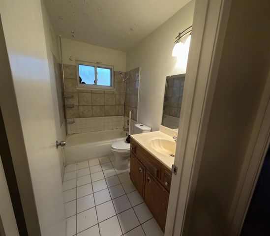 2121 2121 Apricot Ct, Pittsburg, CA 94565