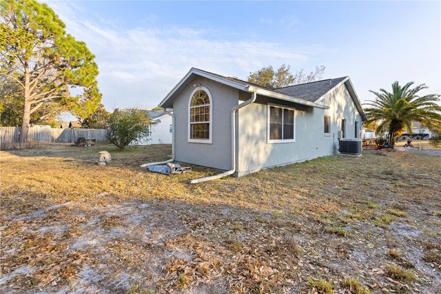 47 WOOD ACRE LANE, Palm Coast, FL 32164