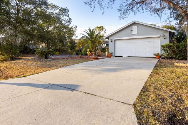 47 WOOD ACRE LANE, Palm Coast, FL 32164