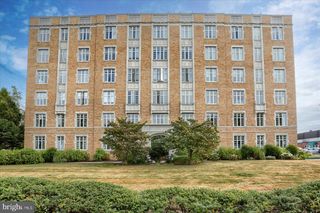 1525 N FRONT ST #208, Harrisburg, PA 17102