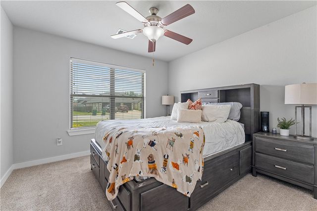 1228 Bradley Street, Centerton, AR 72719