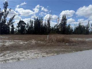 2214 NW 21st ST, Cape Coral, FL 33993