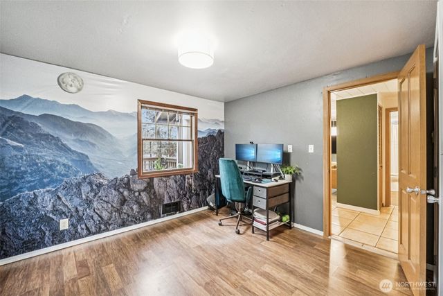 23716 Locust Way, Bothell, WA 98021