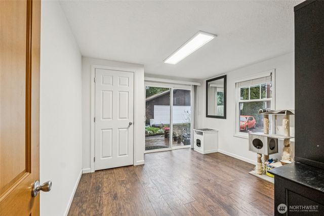 23716 Locust Way, Bothell, WA 98021