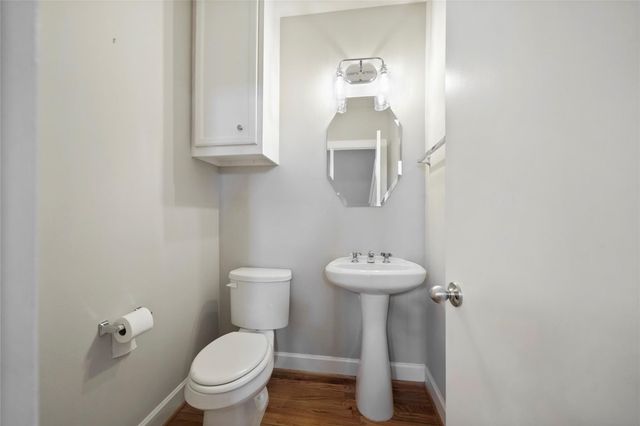 650 Westcross Street 84, Houston, TX 77018