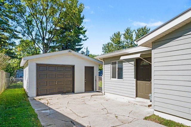 4119 York Road, South Bend, IN 46614