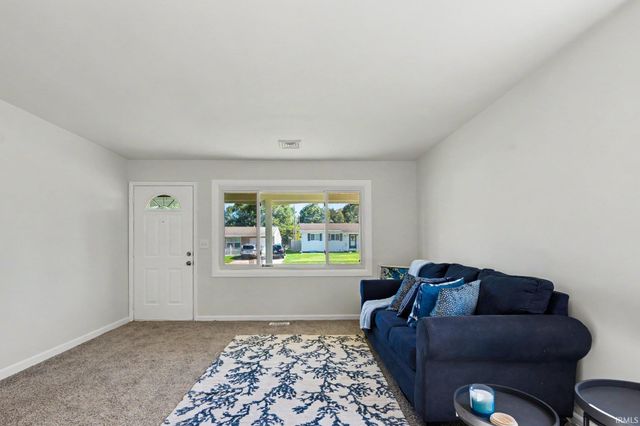 4119 York Road, South Bend, IN 46614