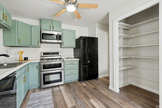 4119 York Road, South Bend, IN 46614