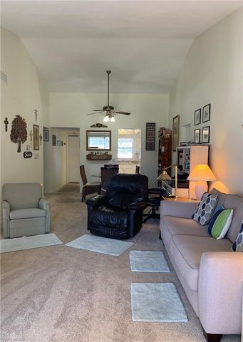 4202 SE 4th PL # 10, Cape Coral, FL 33904